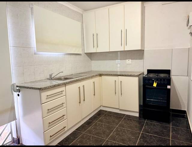 1 BEDROOM PROPERTY TO RENT IN RESERVOIR HILLS